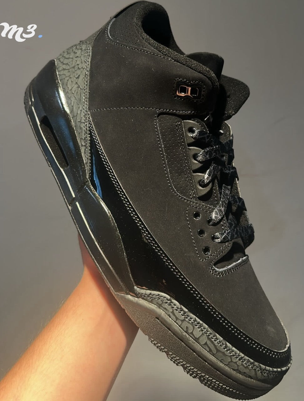 Jordan 3 ‘Black cats